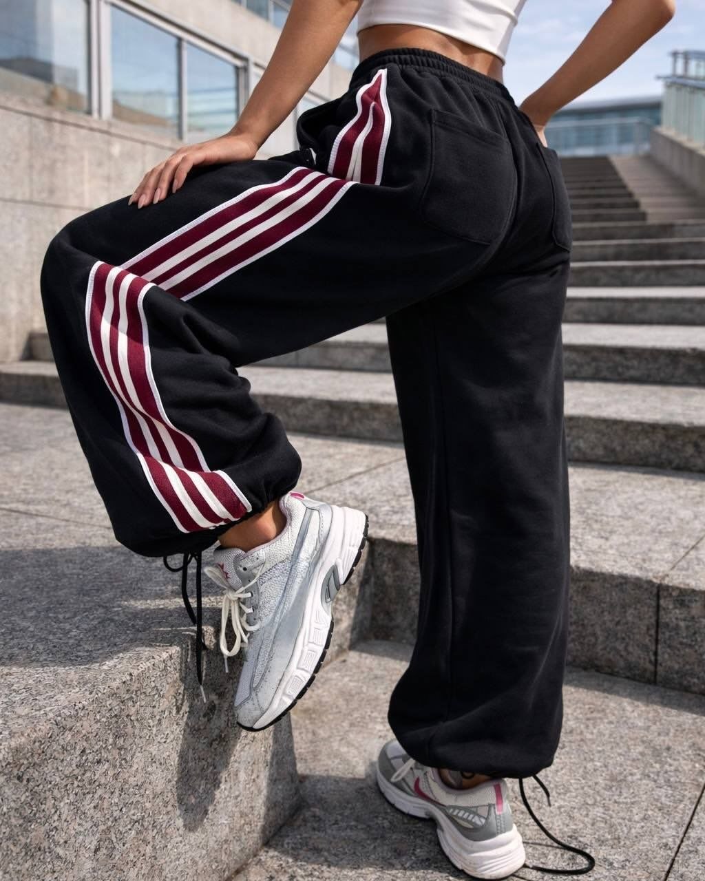 Stripe wide legs