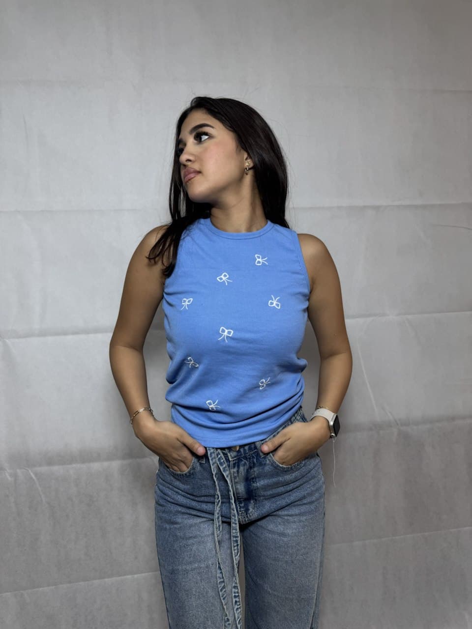 Farida Bow Basic