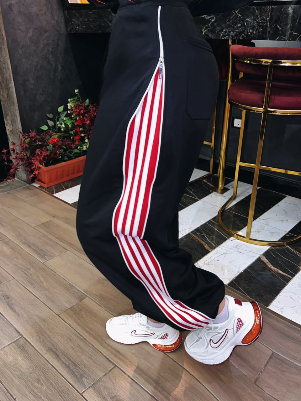 Stripe wide legs